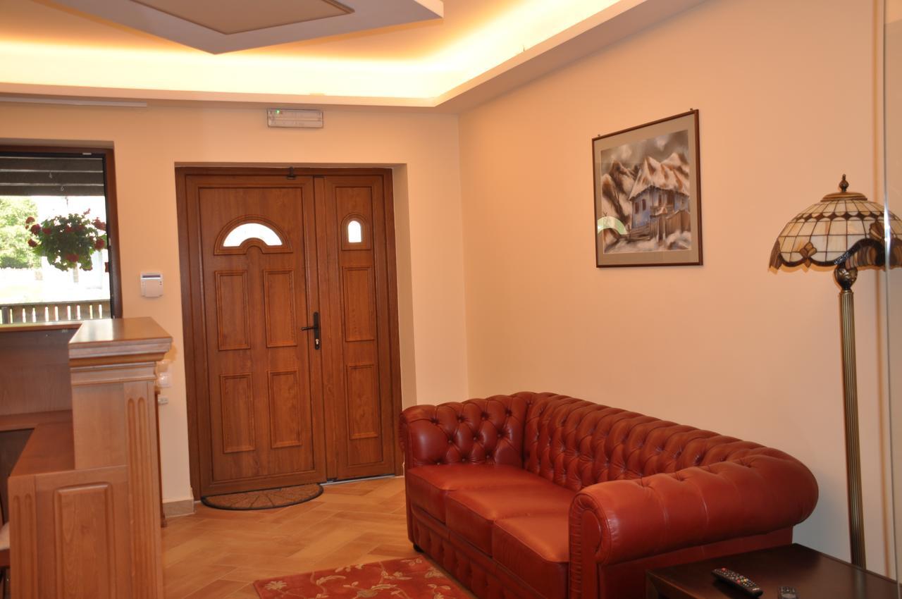 Vila Anna Malnas Bai Extérieur photo