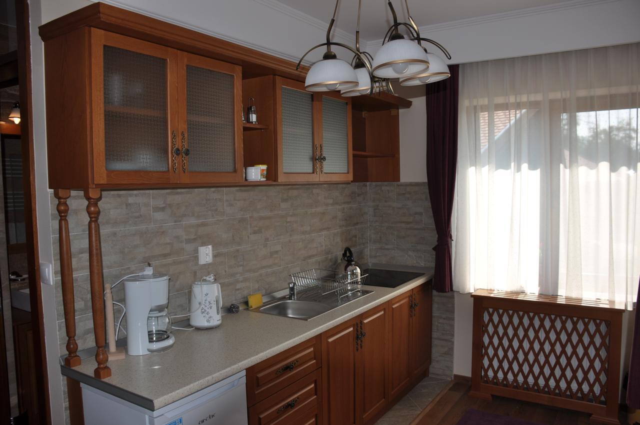 Vila Anna Malnas Bai Extérieur photo