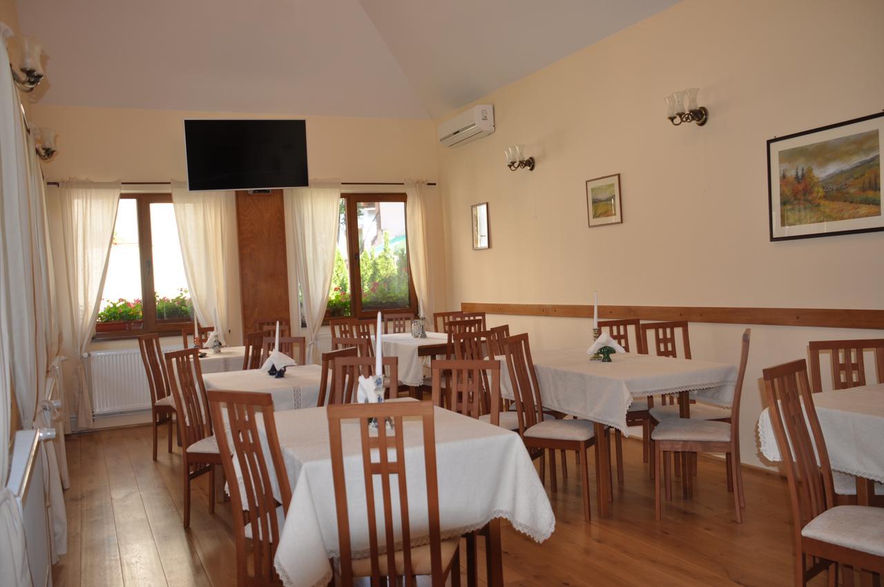 Vila Anna Malnas Bai Extérieur photo