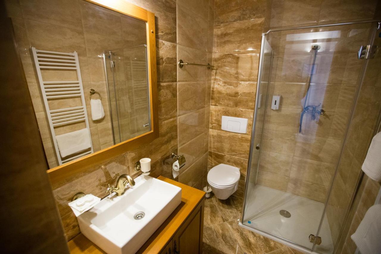 Vila Anna Malnas Bai Extérieur photo