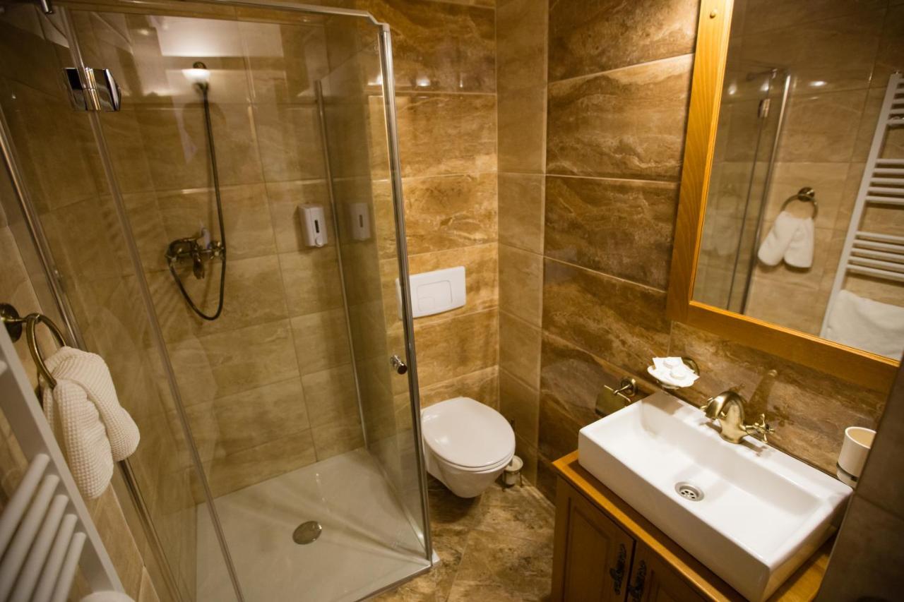 Vila Anna Malnas Bai Extérieur photo