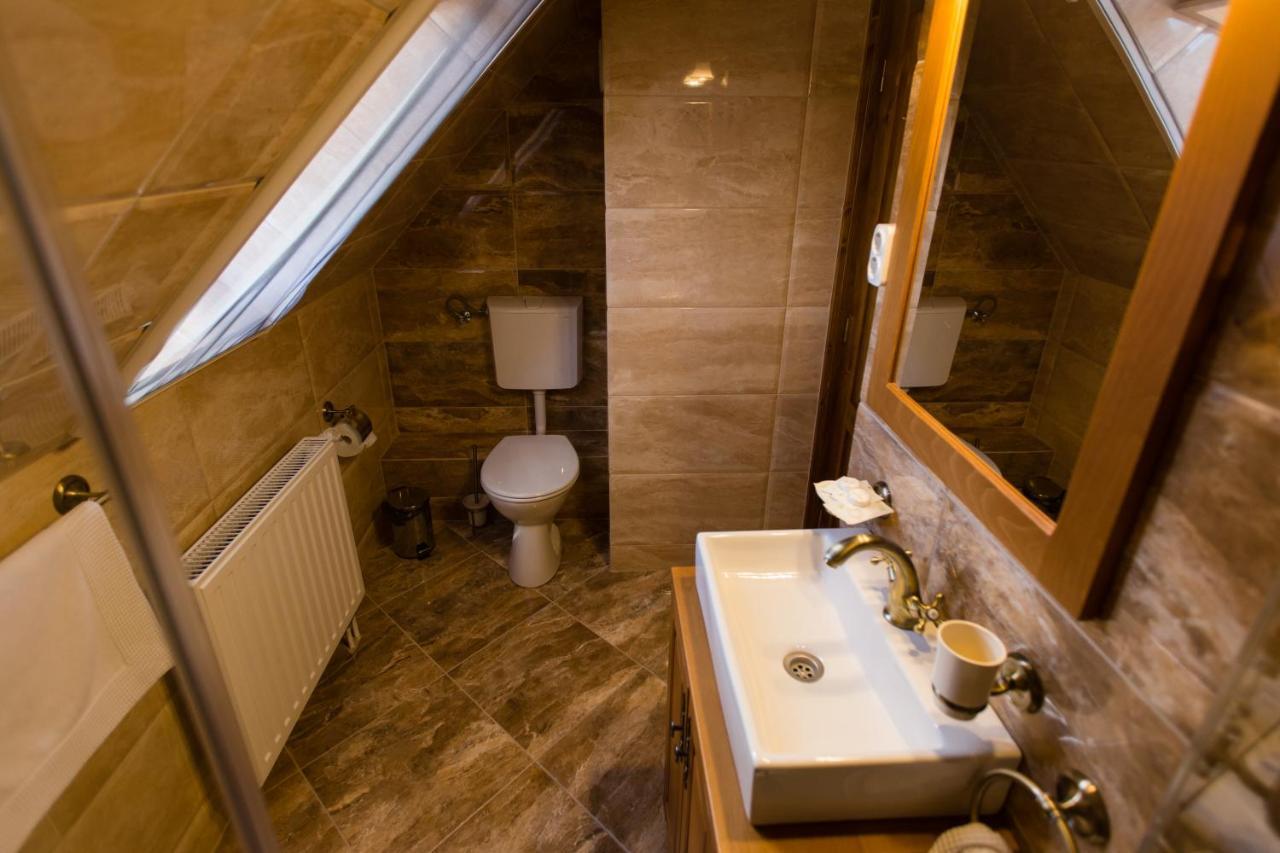 Vila Anna Malnas Bai Extérieur photo
