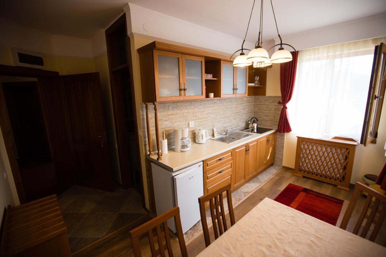 Vila Anna Malnas Bai Extérieur photo